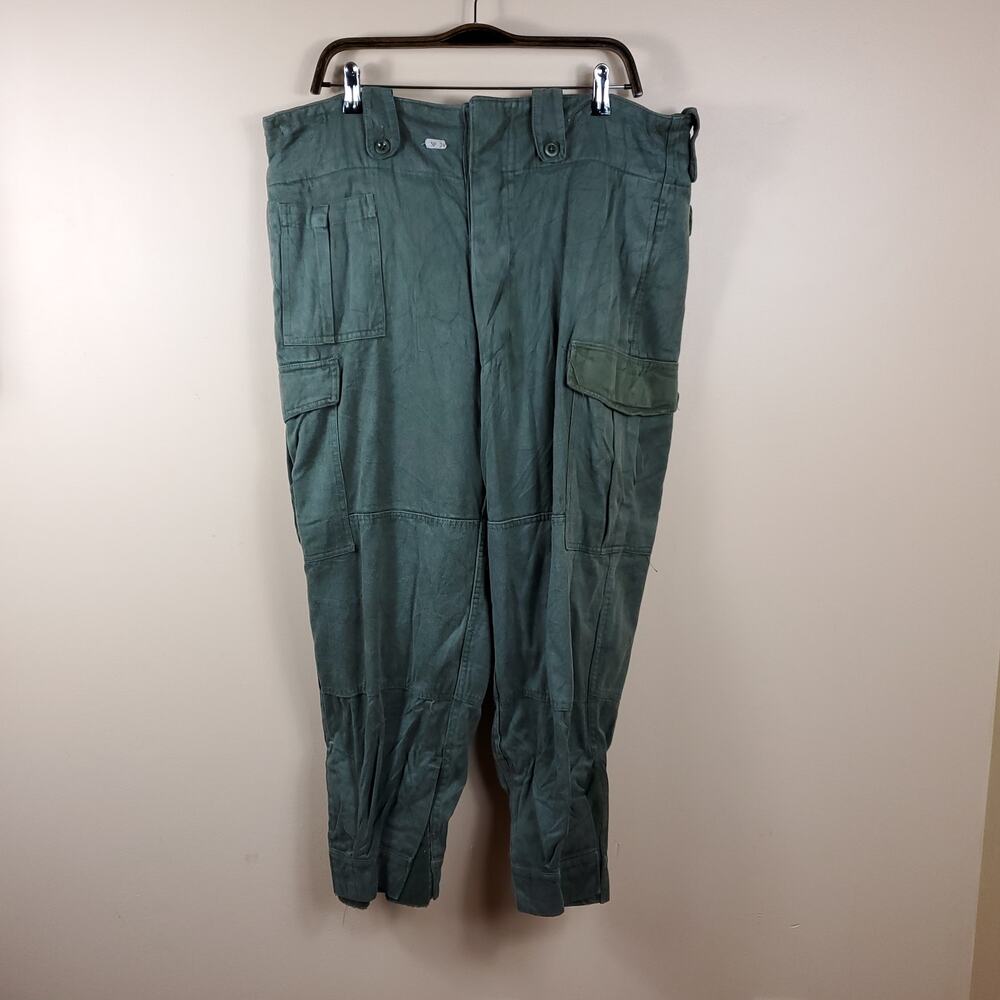 Vintage 1972 Seyntex Button Fly Cargo Pants in Army Green XXL
